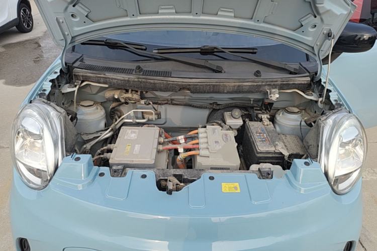 Used LINGBOX 2022 Cai Wenji L Edition Engine Bay