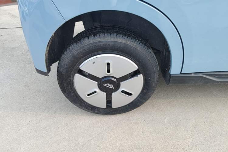 Used LINGBOX 2022 Cai Wenji L Edition Right Rear Wheel Hub