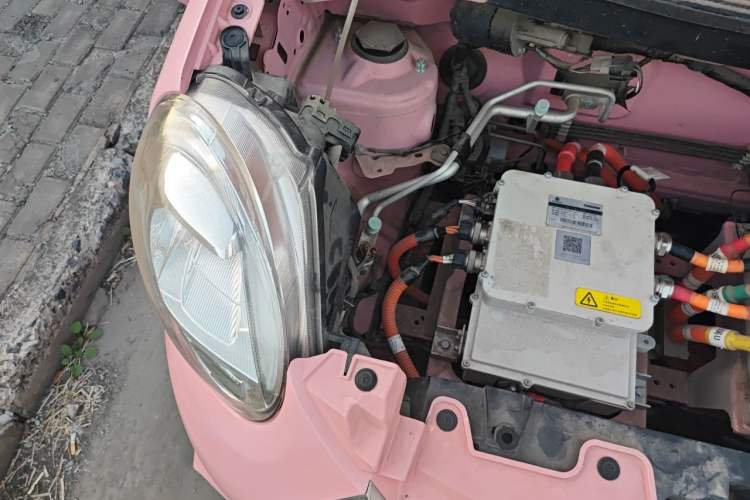 Used LINGBOX 2022 Cai Wenji L Edition Engine Bay Right