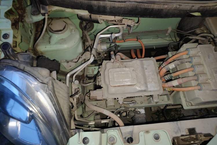 Used LINGBOX 2022 Li Qingzhao Edition Engine Bay Right