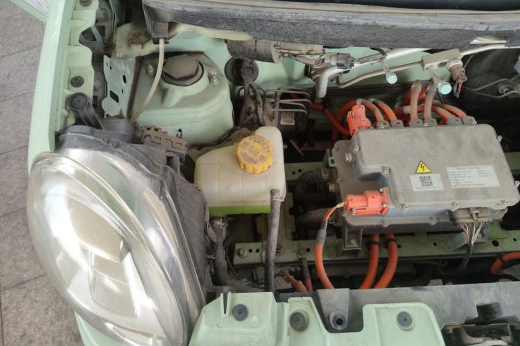 Used LINGBOX 2022 ZHUOWENJUN Edition Engine Bay Right