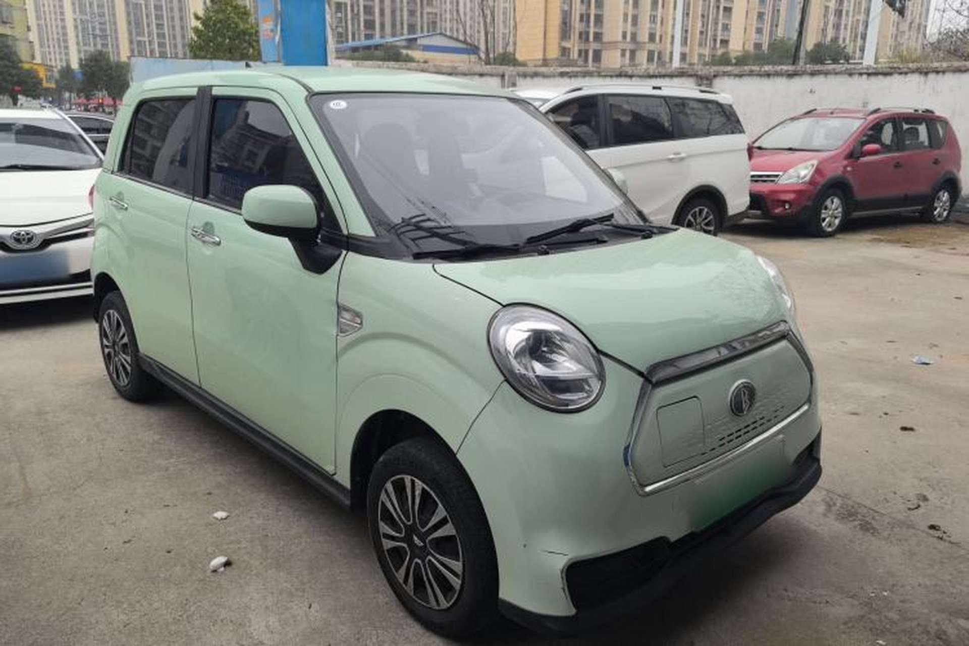 Used LINGBOX 2022 - Cai Wenji Edition Front Right 45 Deg