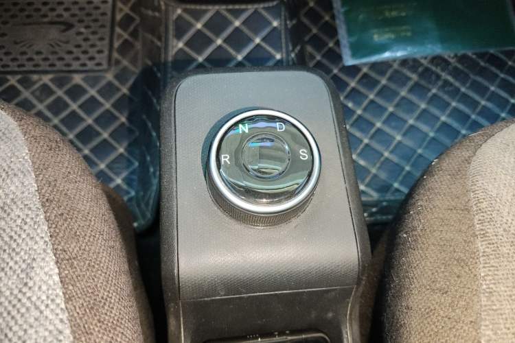 Used LINGBOX 2022 - Cai Wenji Edition Gear Lever