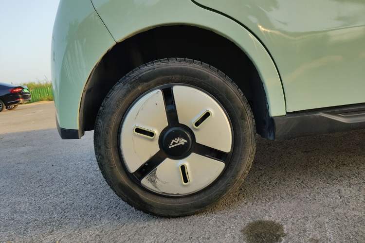 Used LINGBOX 2022 - Cai Wenji Edition Right Rear Wheel Hub