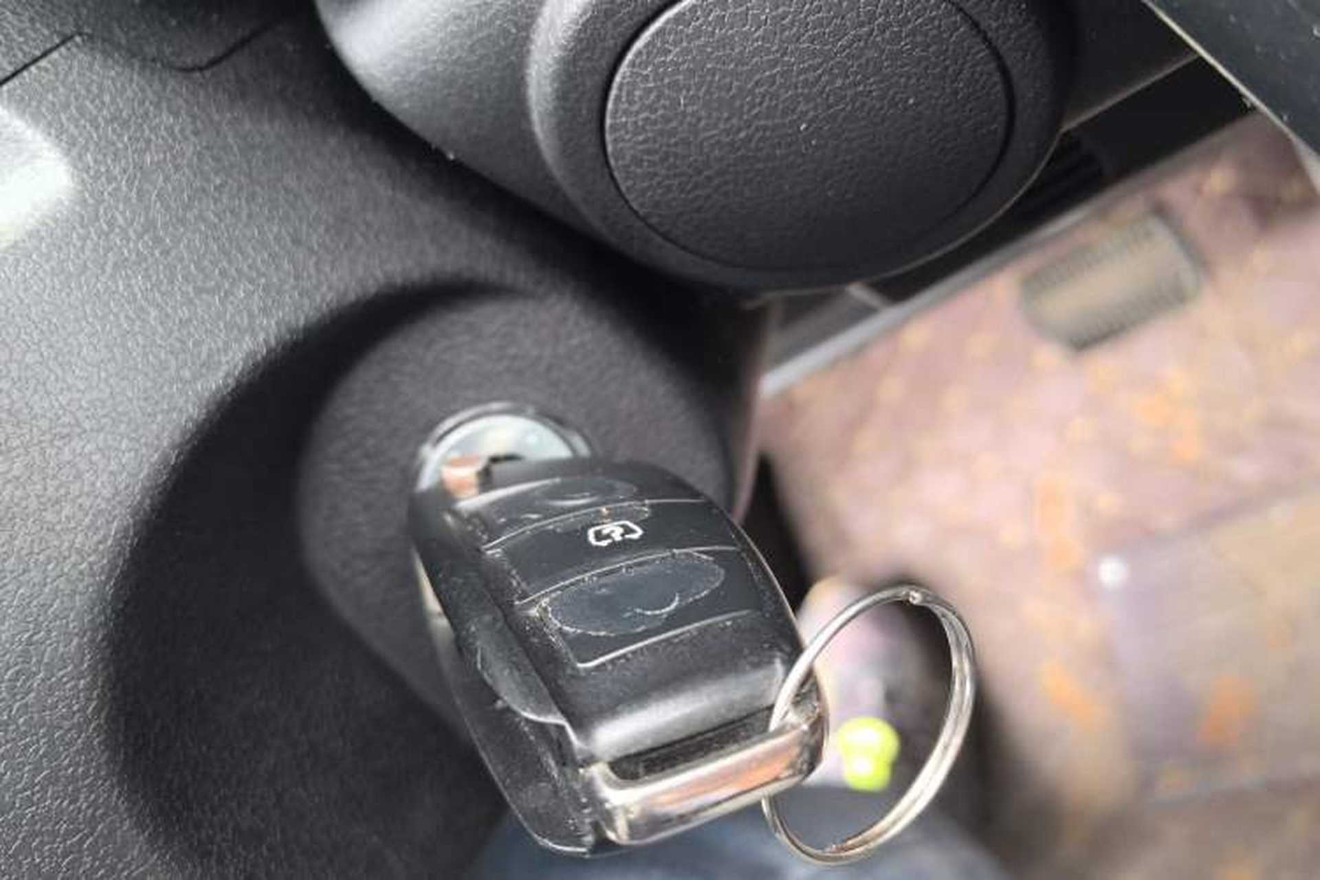 Used LINGBOX 2022 - Cai Wenji Edition Vehicle Key