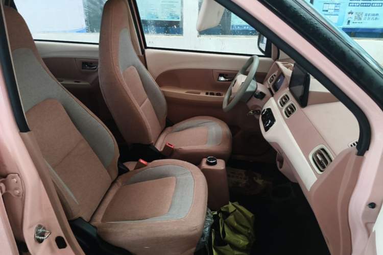 Used LINGBOX 2022 Li Qingzhao Pro Edition 14.08 kWh Right Front Seat