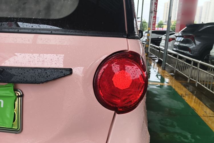 Used LINGBOX 2022 Li Qingzhao Pro Edition 14.08 kWh Right Rear Taillight