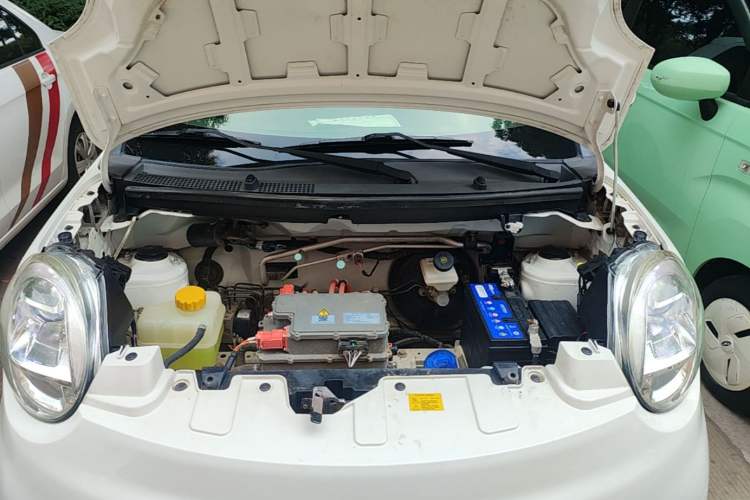 Used LINGBOX 2022 ZHUOWENJUN Edition Engine Bay