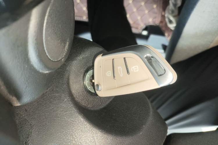 Used LINGBOX 2022 ZHUOWENJUN Edition Interior 1