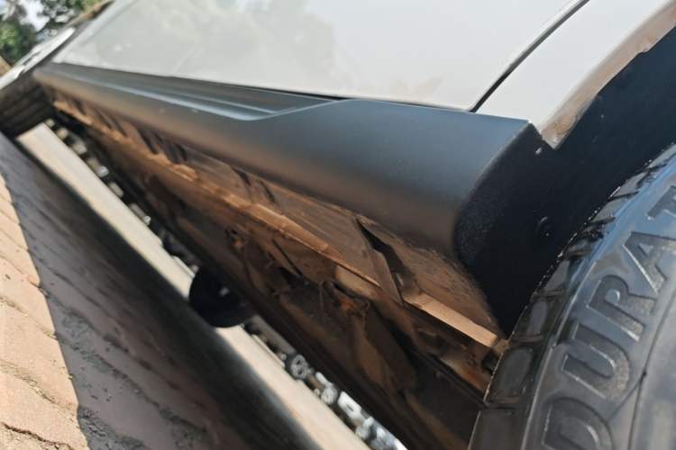 Used LINGBOX 2022 - Cai Wenji Edition Left Side Sill