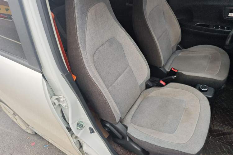 Used LINGBOX 2022 Li Qingzhao Pro Edition 14.08 kWh Right Front Seat