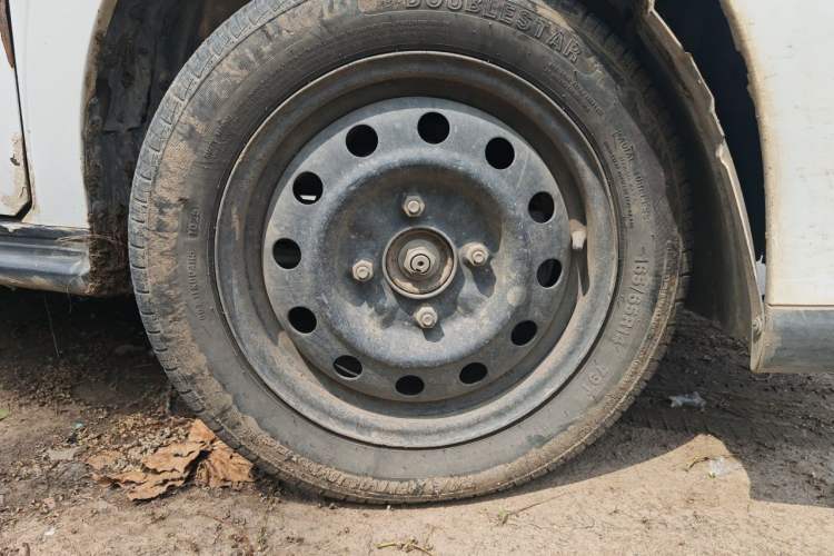 Used LINGBOX 2022 Li Qingzhao Pro Edition 14.08 kWh Right Front Wheel Hub