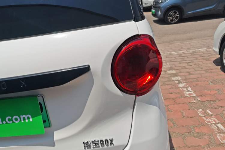 Used LINGBOX 2022 - Cai Wenji Edition Right Rear Taillight