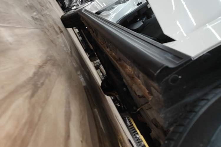 Used LINGBOX 2022 ZHUOWENJUN Edition Right Side Sill