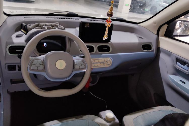 Used LINGBOX 2023 – Cai Wenji Edition Center Console