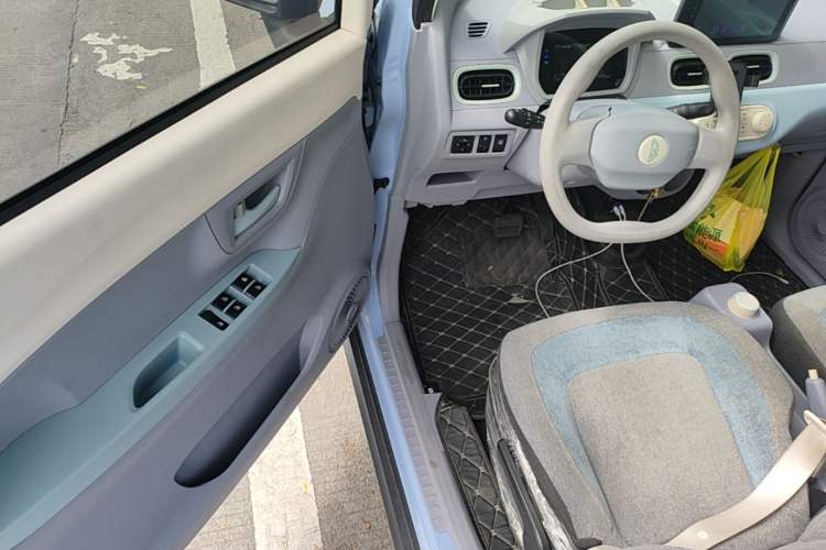 Used LINGBOX 2023 – Cai Wenji Edition Driver Seat