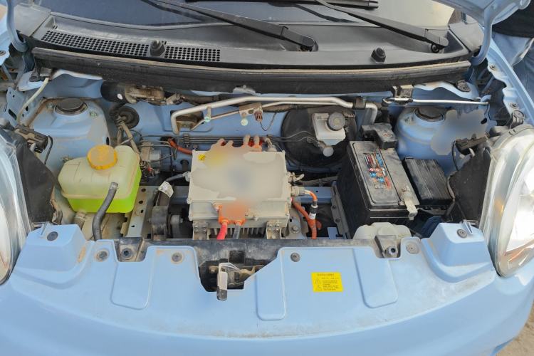 Used LINGBOX 2023 – Cai Wenji Edition Engine Bay