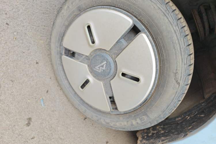 Used LINGBOX 2023 – Cai Wenji Edition Exterior 4