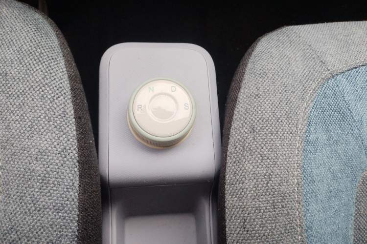 Used LINGBOX 2023 – Cai Wenji Edition Gear Lever