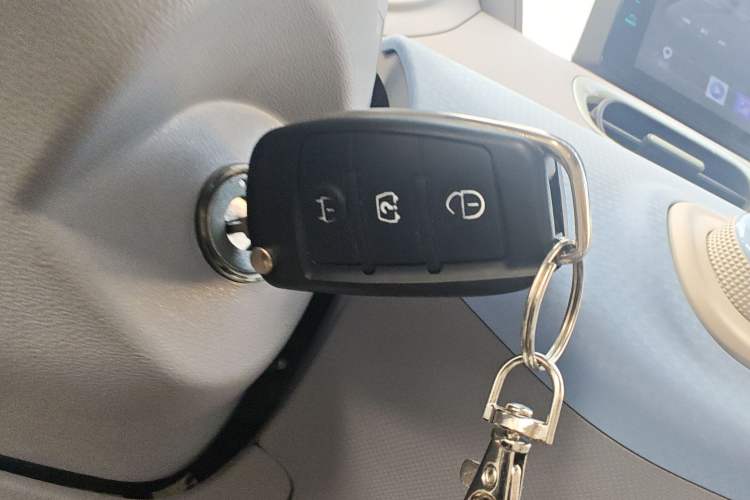 Used LINGBOX 2023 – Cai Wenji Edition Interior 1