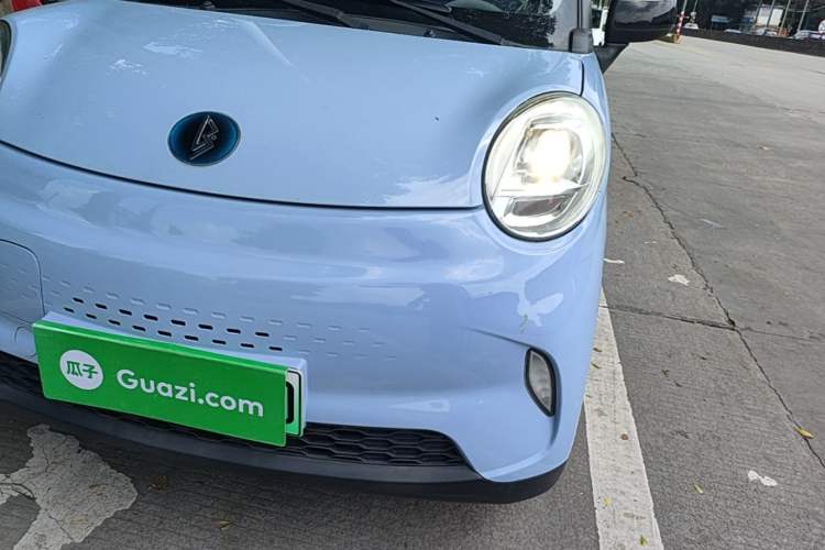 Used LINGBOX 2023 – Cai Wenji Edition Left Front Headlight