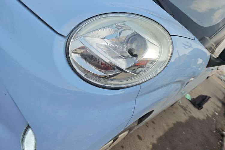 Used LINGBOX 2023 – Cai Wenji Edition Left Front Headlight