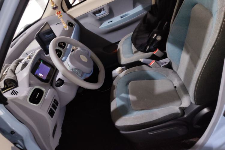 Used LINGBOX 2023 – Cai Wenji Edition Left Front Seat