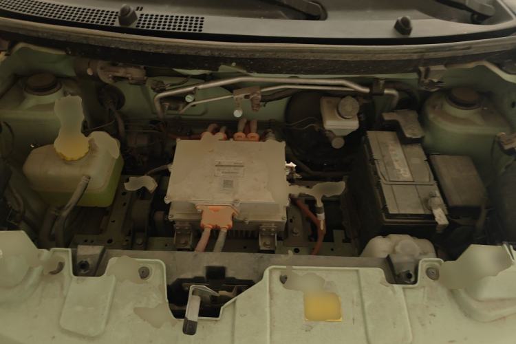 Used LINGBOX 2023 – Cai Wenji Edition Engine Bay