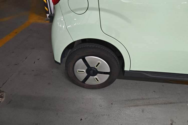 Used LINGBOX 2023 – Cai Wenji Edition Exterior 8