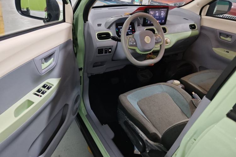 Used LINGBOX 2023 – Cai Wenji Edition Interior 3
