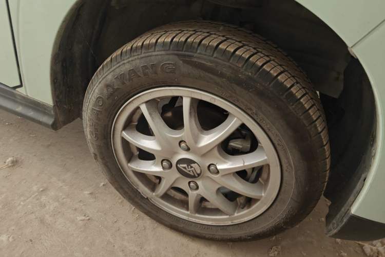 Used LINGBOX 2023 – Cai Wenji Edition Right Front Wheel Hub