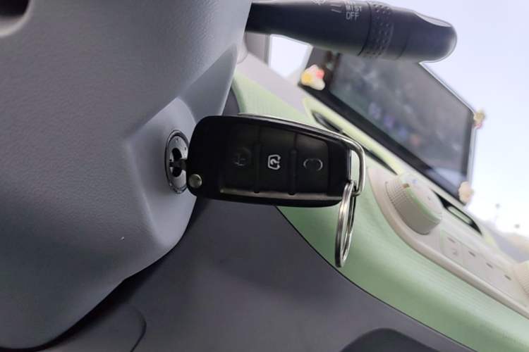 Used LINGBOX 2023 Cai Wenji - Smart Enjoyment Edition Vehicle Key