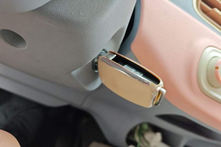 Used LINGBOX 2023 – Cai Wenji Edition Vehicle Key