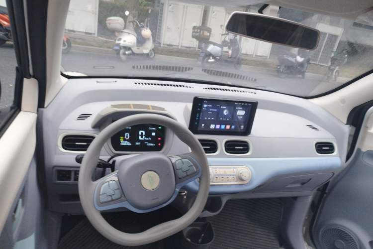 Used LINGBOX 2023 Cai Wenji - Smart Enjoyment Edition Center Console