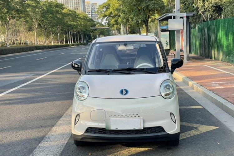 Used LINGBOX 2023 – Cai Wenji Edition Exterior 1