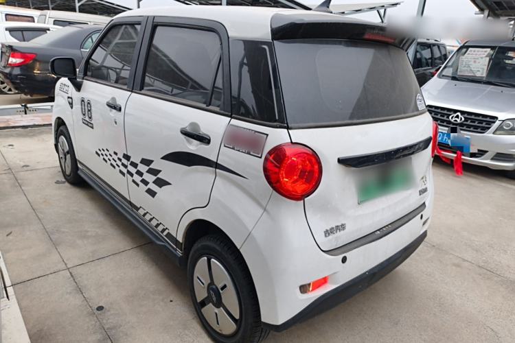 Used LINGBOX 2023 – Cai Wenji Edition Exterior 3