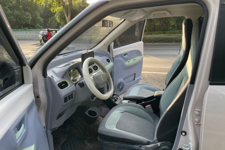 Used LINGBOX 2023 – Cai Wenji Edition Interior 2