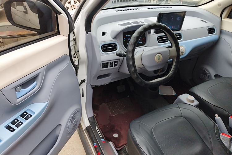 Used LINGBOX 2023 – Cai Wenji Edition Interior 3