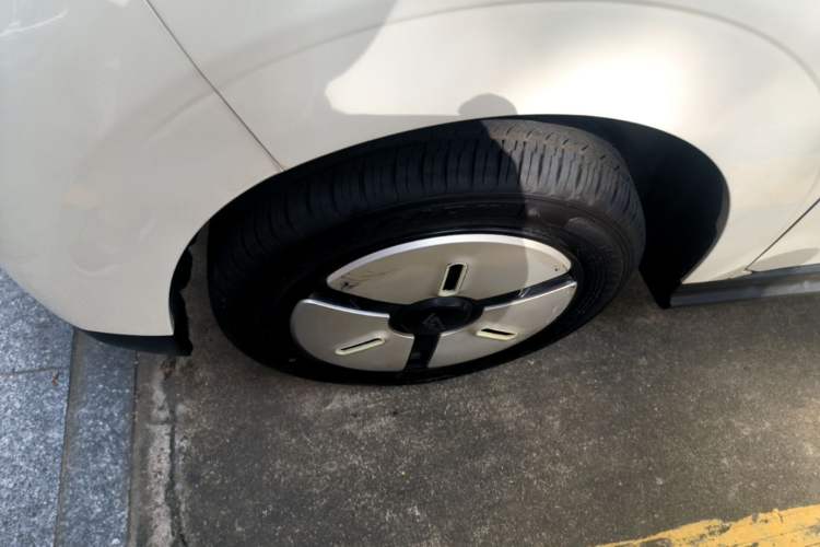 Used LINGBOX 2023 – Cai Wenji Edition Left Front Wheel Hub