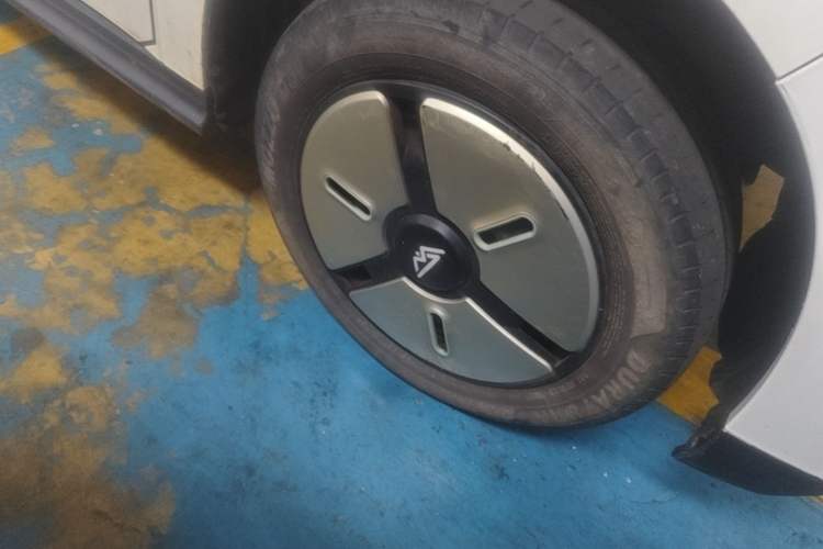 Used LINGBOX 2023 Cai Wenji - Smart Enjoyment Edition Right Front Wheel Hub