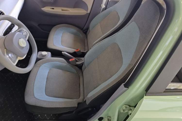 Used LINGBOX 2024 Lingzhi Edition Left Front Seat
