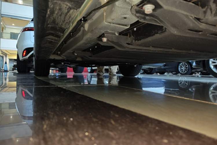 Used LINGBOX 2024 Lingzhi Edition Left Side Sill