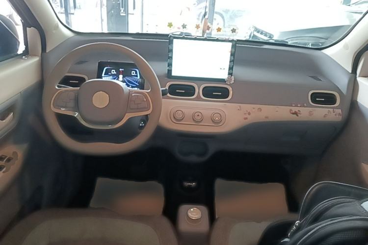 Used LINGBOX 2024 Lingzhi Edition Center Console