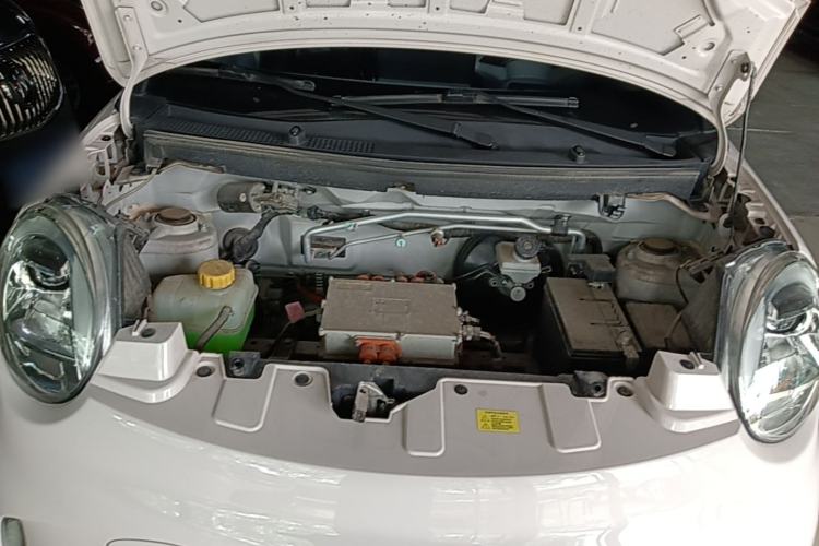 Used LINGBOX 2024 Lingzhi Edition Engine Bay