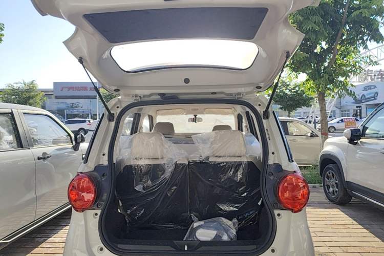 Used LINGBOX 2025 210km Honey Pomelo Pro Edition Trunk