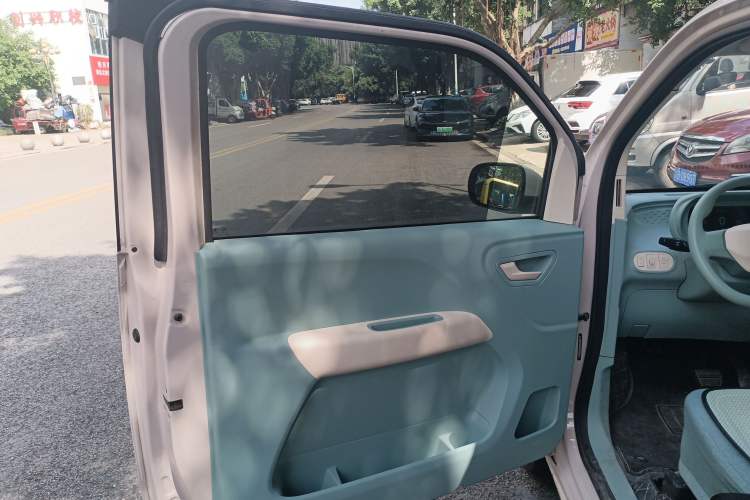 Used LINGBOX uni 2022 Mildly Sweet Edition Left Front Door Interior