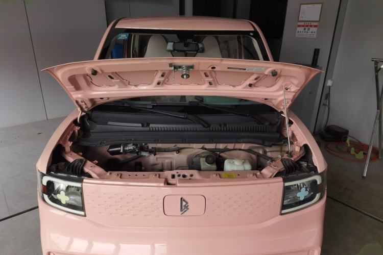 Used LINGBOX uni 2022 Ultra-Sweet Edition Engine Bay