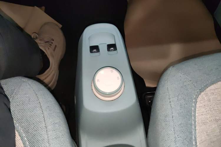 Used LINGBOX uni 2022 Mildly Sweet Edition Gear Lever