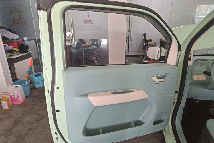 Used LINGBOX uni 2022 Mildly Sweet Edition Interior 5
