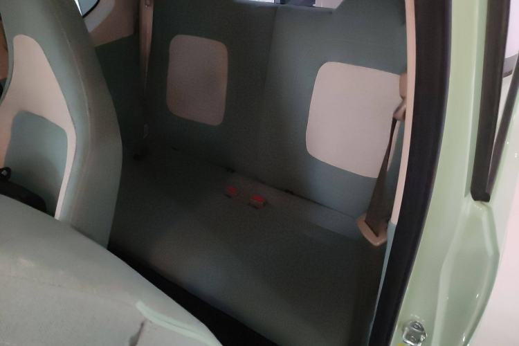 Used LINGBOX uni 2022 Mildly Sweet Edition Left Rear Seat